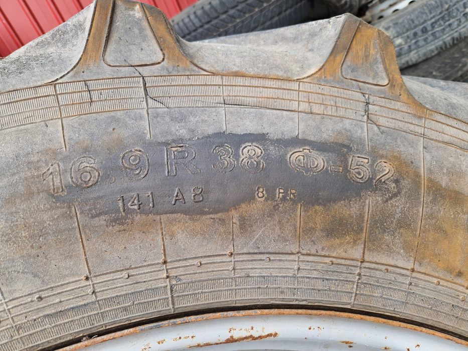 Cauciucuri Tractor