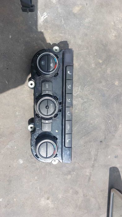 Panou comanda clima VW Scirocco 2008-2017 2.0 TDI 1K8907044AC