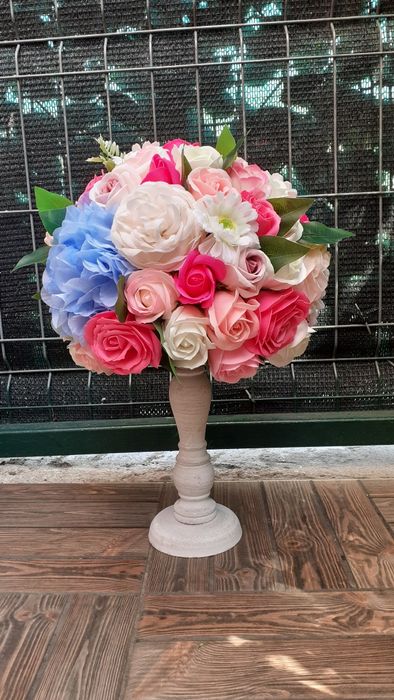 Aranjamente nunta flori artificiale