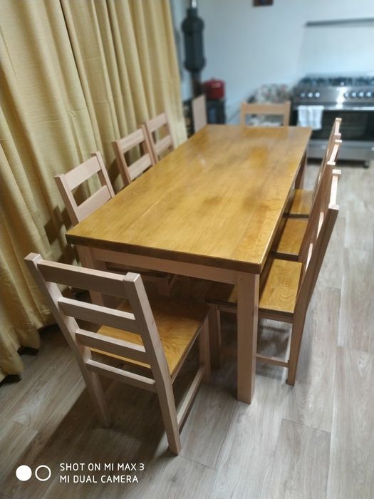 Producător scaune si mese din lemn masiv pentru restaurante,terase,săl