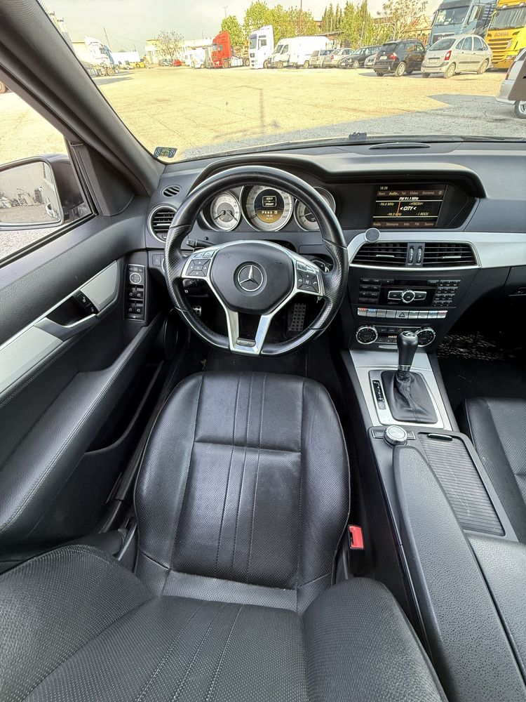 W204 Facelift Mercedes C комби кожен салон Обдухване и подгряване