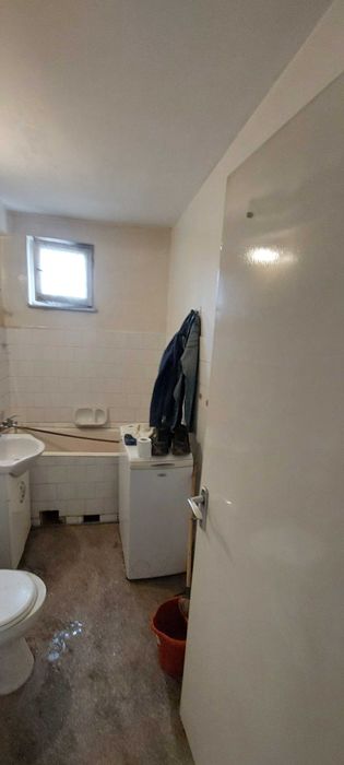Apartament doua camere de vânzare