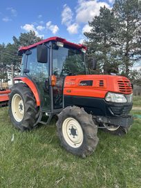 Продаван японски трактор KUBOTA KL330