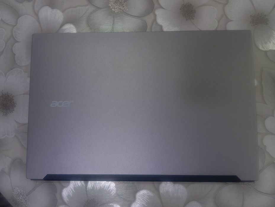 ACER Aspire Lite i5, 16/512