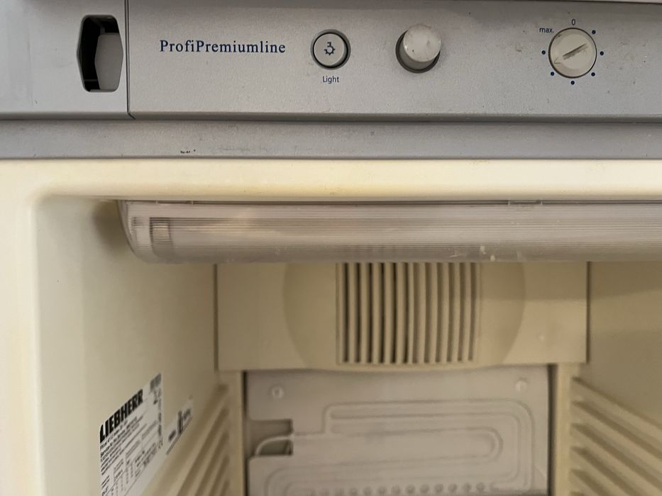 Хладилна витрина Liebherr FKVsl 4112