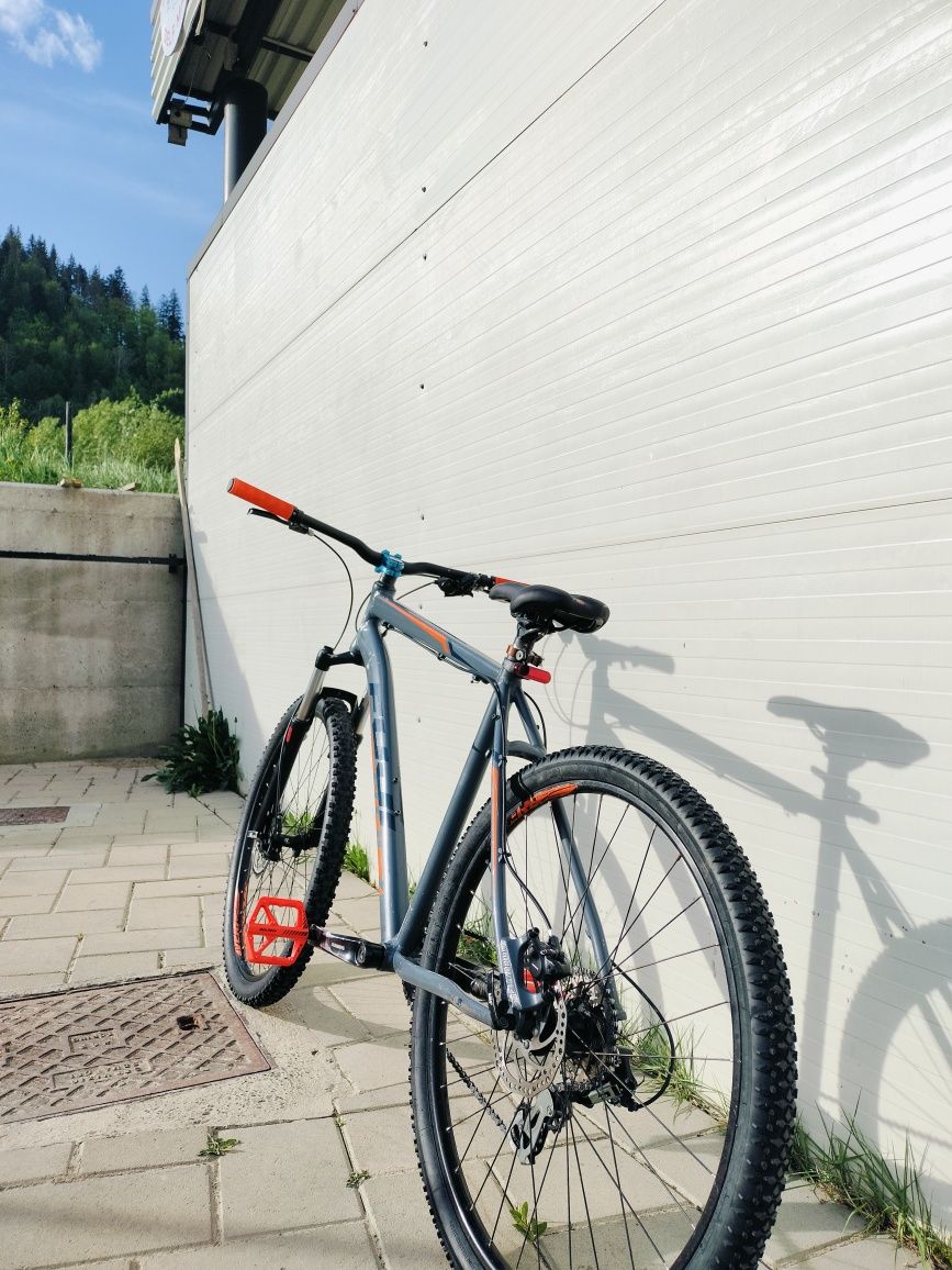 Vând bicicleta 27.5