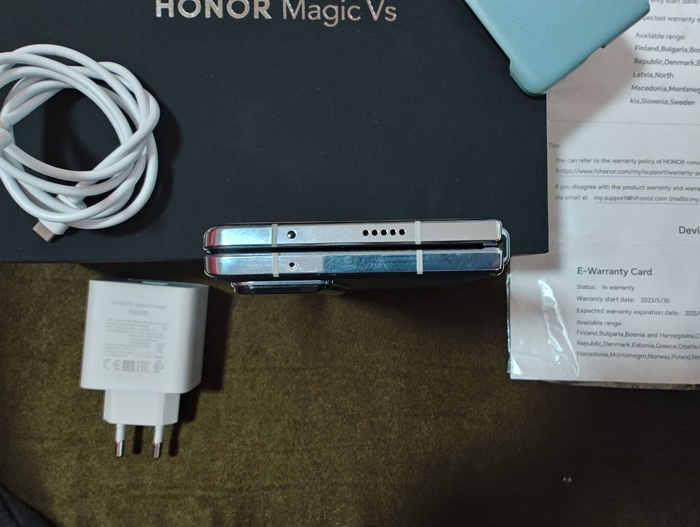 Honor Magic Vs 5G 12/512Gb гаранция