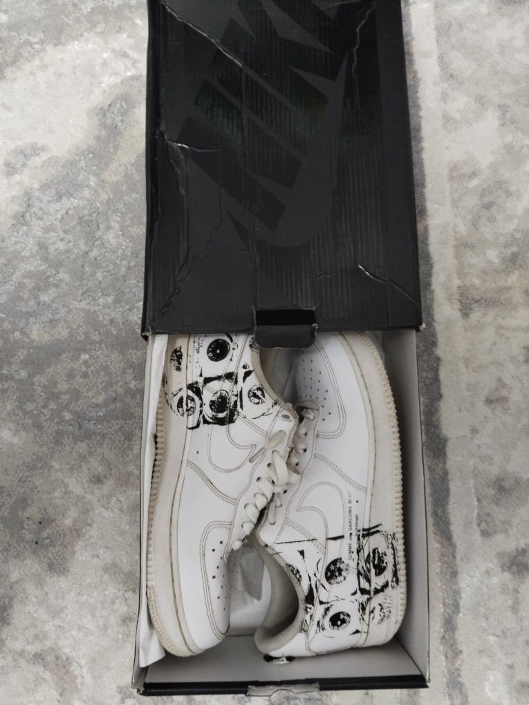 продам кросовки Nike air force 1 CDG 42 сайз (26.5)