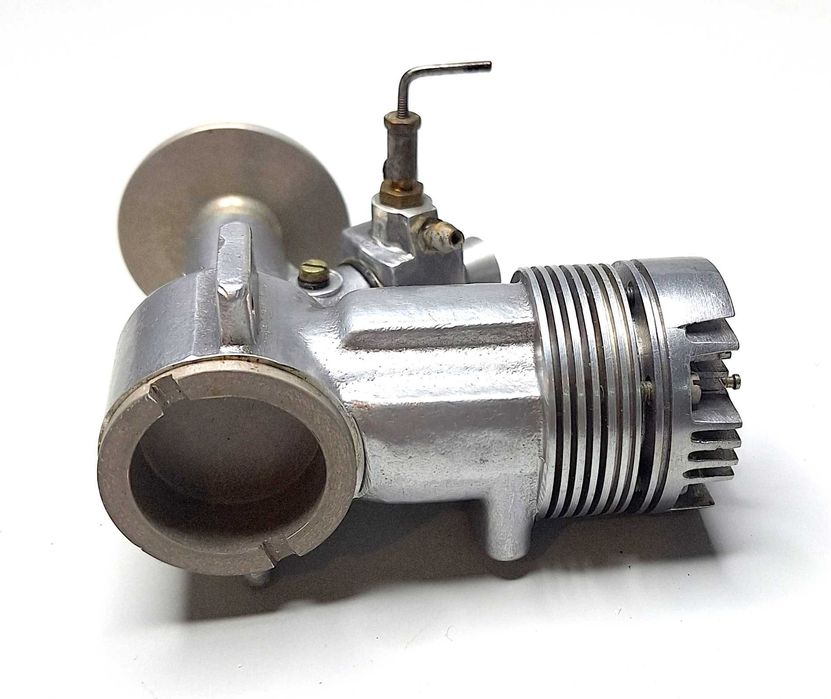 Motor termic aeromodele Raduga 7 cm cubi