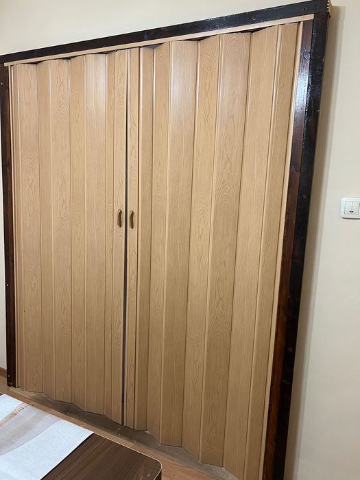 Сгъваеми врати хармоника, PVC дъб