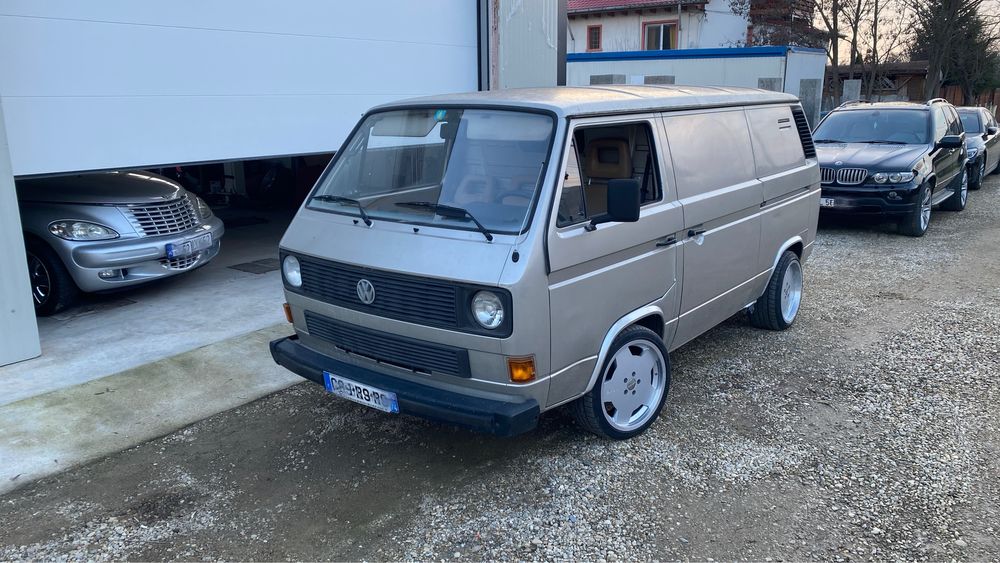 Vand/ VW Bus T3 / 2.1 Benzina / Cutie Automata/ Aer Conditionat/ Servo