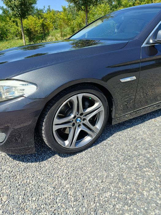 BMW Seria 5 / F10 / 525 / 218CP / Distribuție schimbata.
