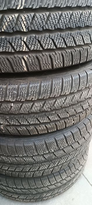 215 60R17c джанти за Мерцедес вито