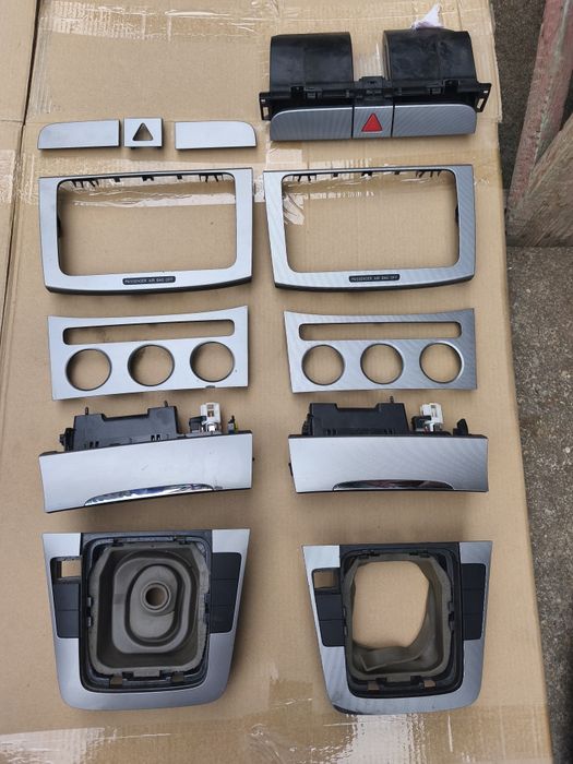 Set trimuri bord Volkswagen Passat B6 2005-2010