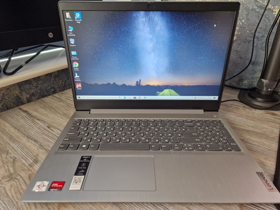 Ноутбук Lenovo idiapad 3 15ADA05 состояние хорошее