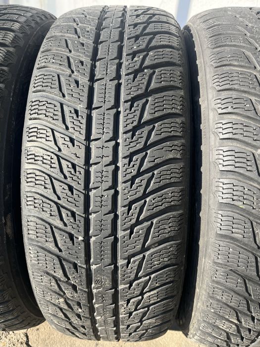 4 бр. зимни гуми 235/65/17 Nokian SUV 5,5-6 mm DOT 2316