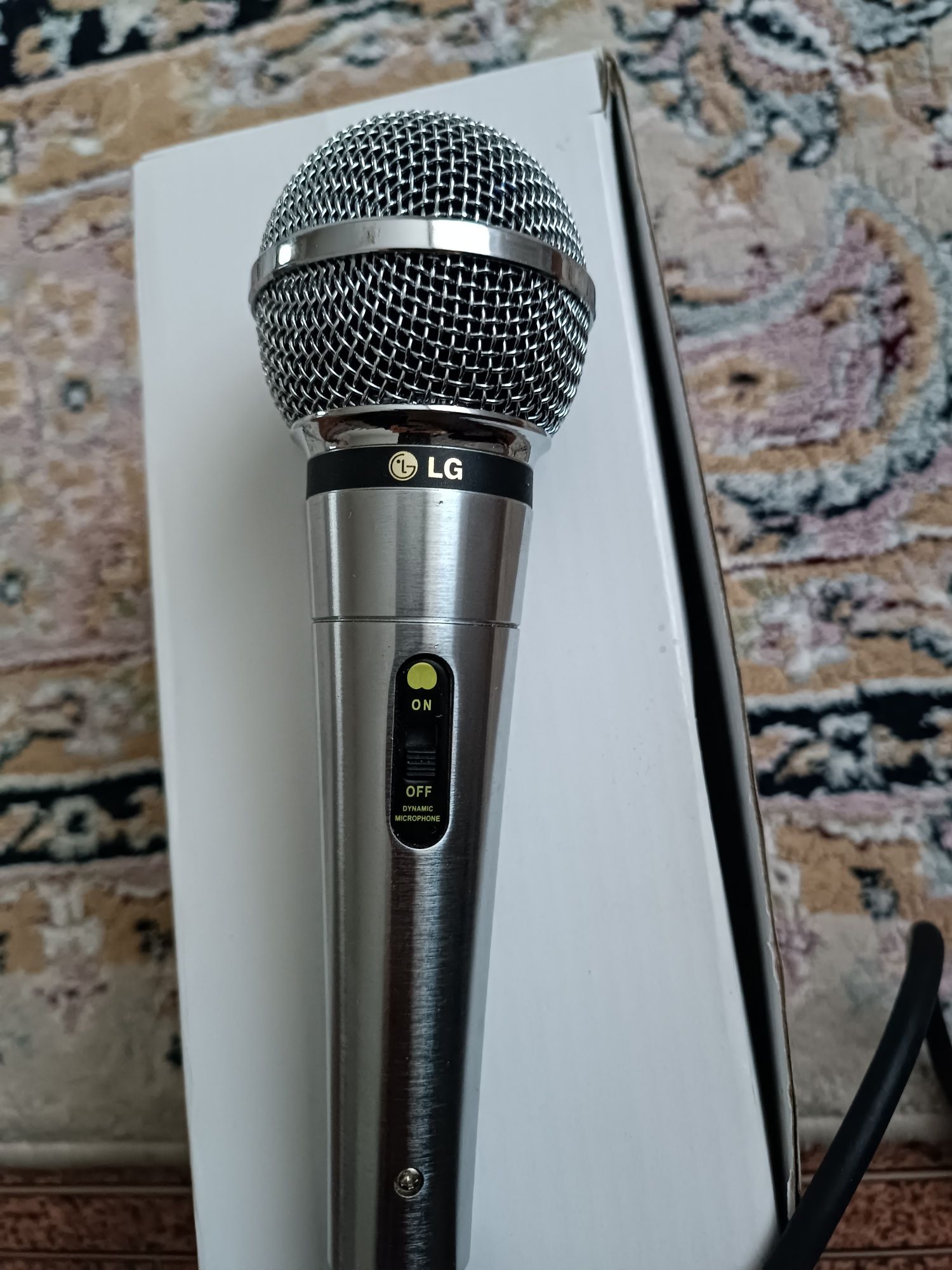 Микрофон LG ACC-M900K