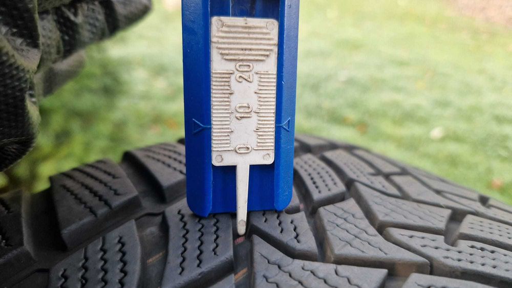 Anvelope iarna 225 50 R 18 Dunlop 2023