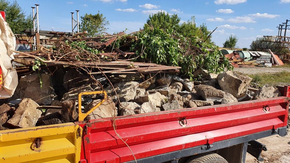 Debarasam moloz gunoi resturi vegetale materiale de constructii altele