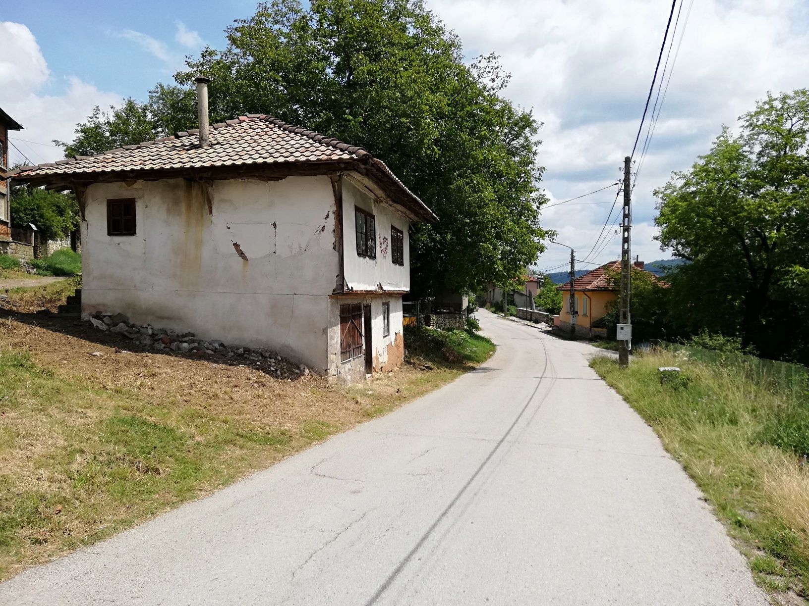 Къща село Трънито