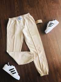 Pantaloni Sport, model actual, pret redus