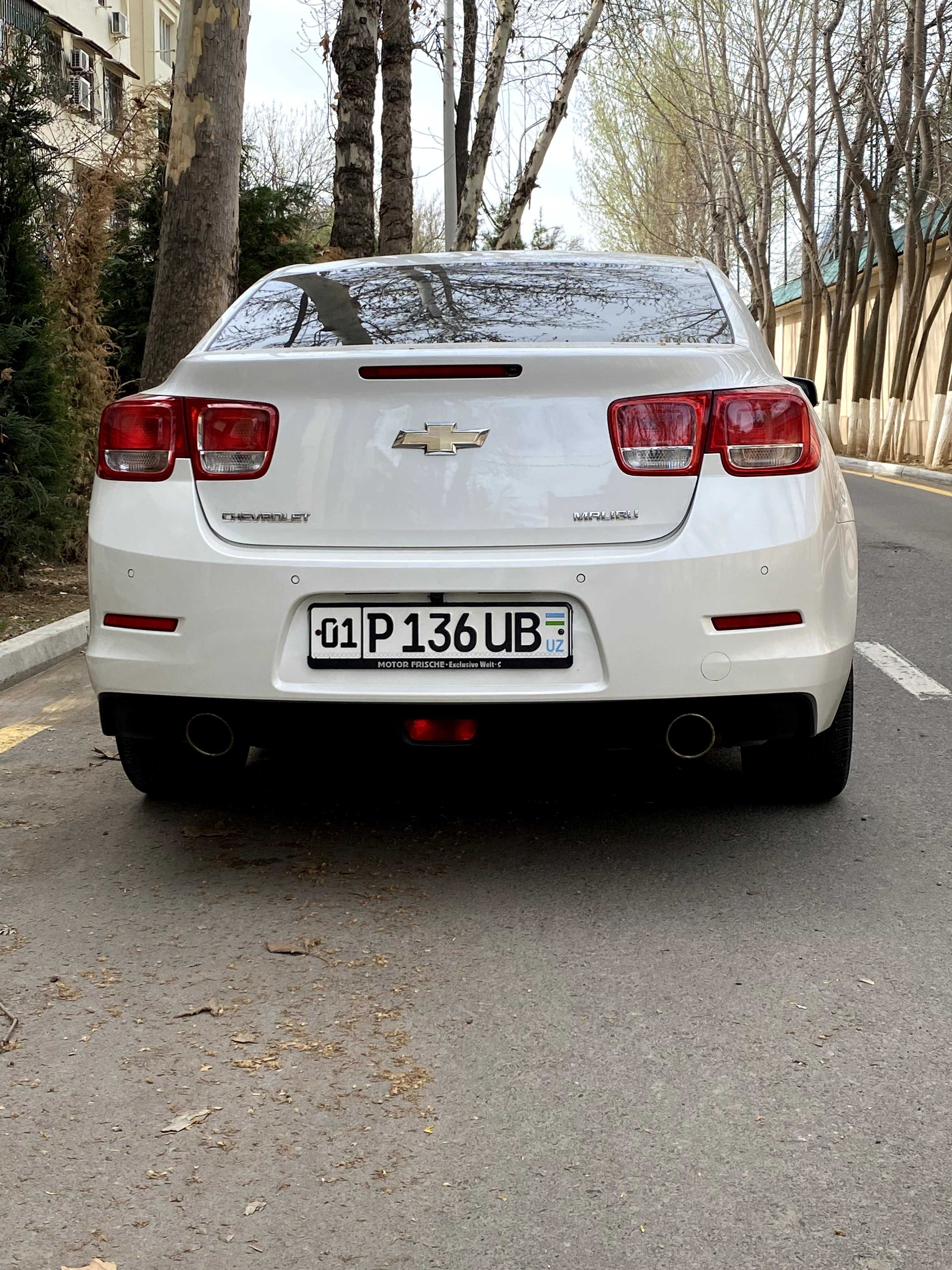 Chevrolet Malibu LS Механика 2013(1-я позиция)