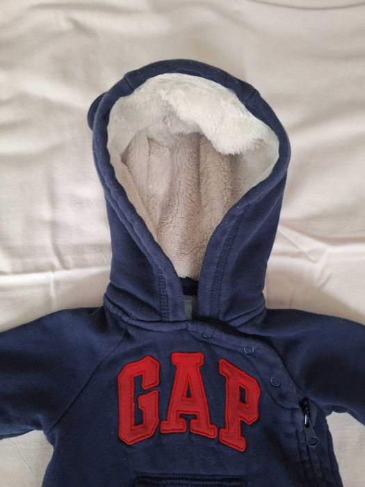 Две английски гащеризончета