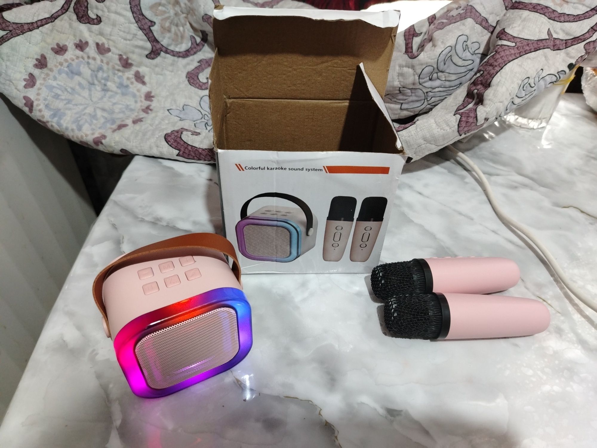 Продам колонкус микрофоном k12