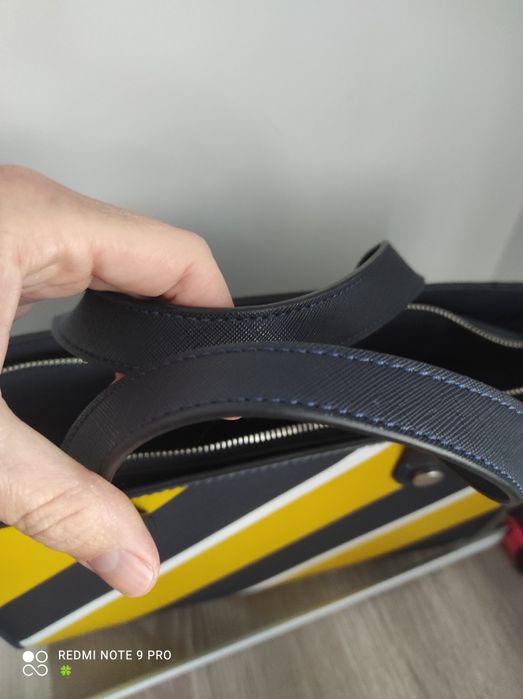 Страхотна дамска чанта Stradivarius -15 лв.