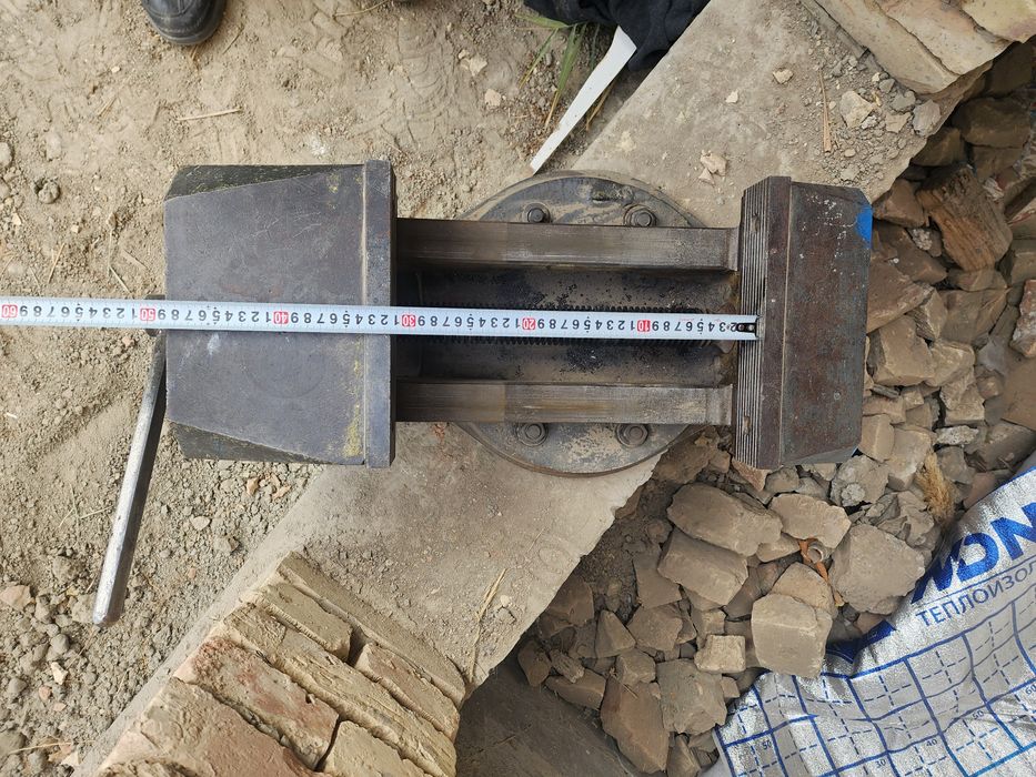 Тиска сотилади. Срочно