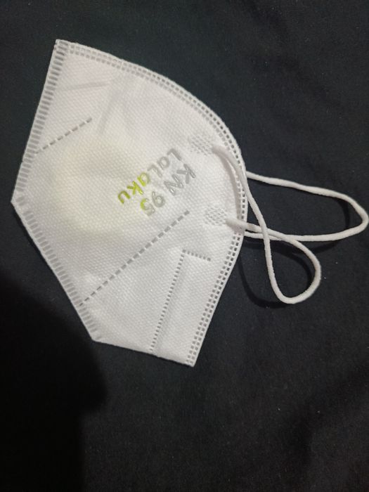 Маска с Респиратором и клапаном KN 95.  Защитная маска  от LaLaku .