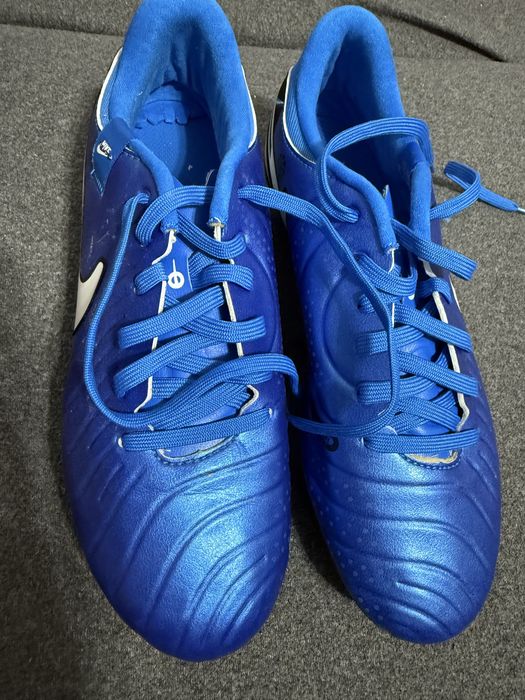 Ghete fotbal Nike Tiempo