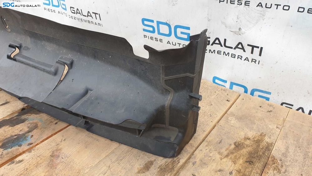 Deflector Captator Aer Radiator BMW Seria 1 F20 F21 2011 - 2018 Cod 51747255414 7255414 [L7852]