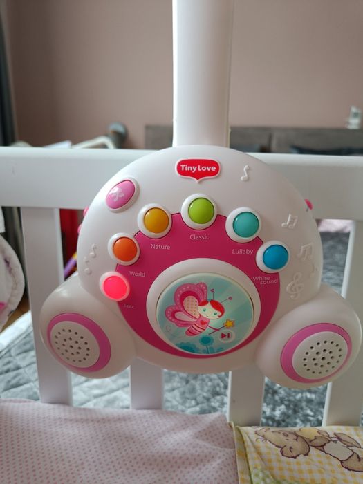 Музикална въртележка + обиколник за кошара + завивка