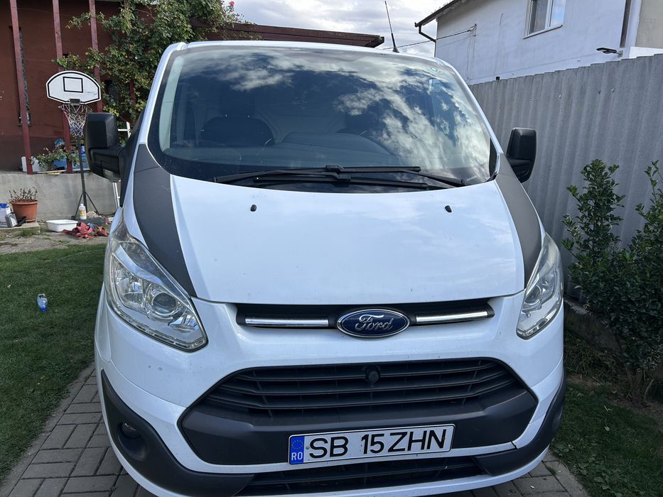Ford transit custon