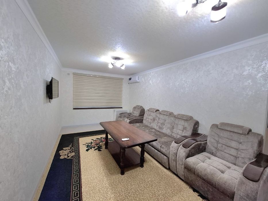 Сдается 2х комнатная мархабо