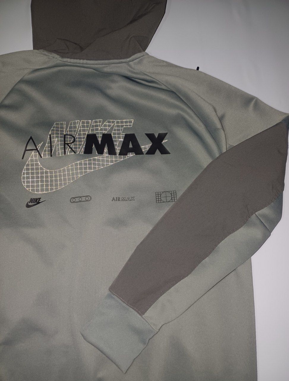 Nike Air Max oригинал. Ветровка, спортивка!