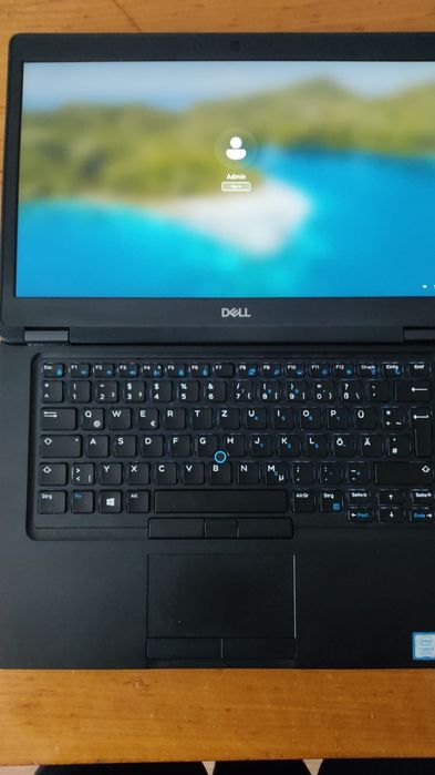 Dell Latitude 5490