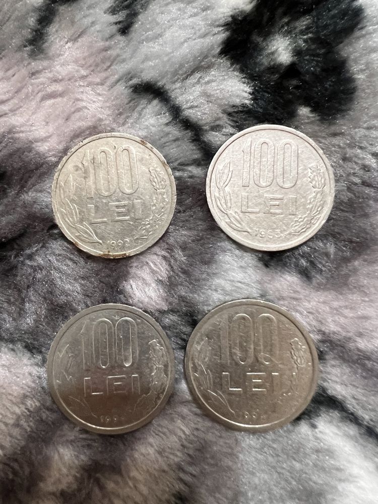 4 moneta de 100 de lei