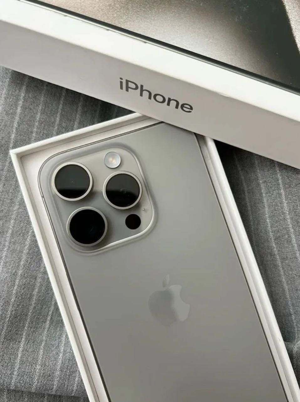 Iphone 15 pro maks