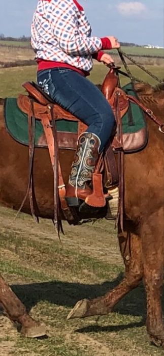 Vand sa echitatie calarie western, ca noua, ortopedica