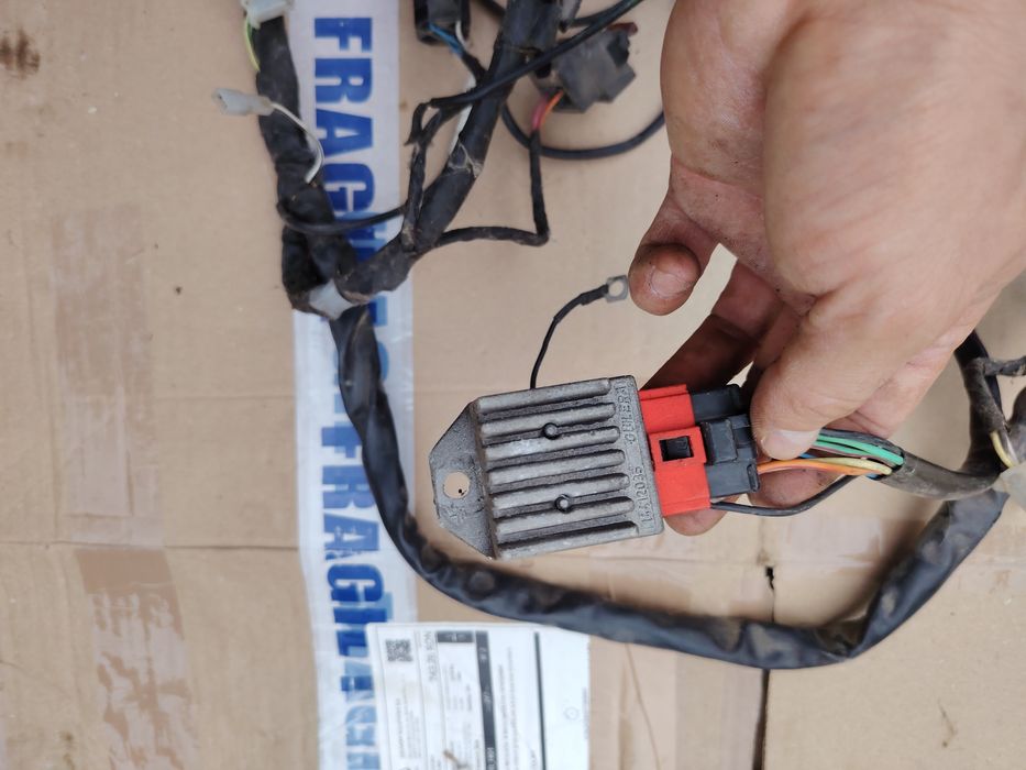 Instalație Aprilia Rs4