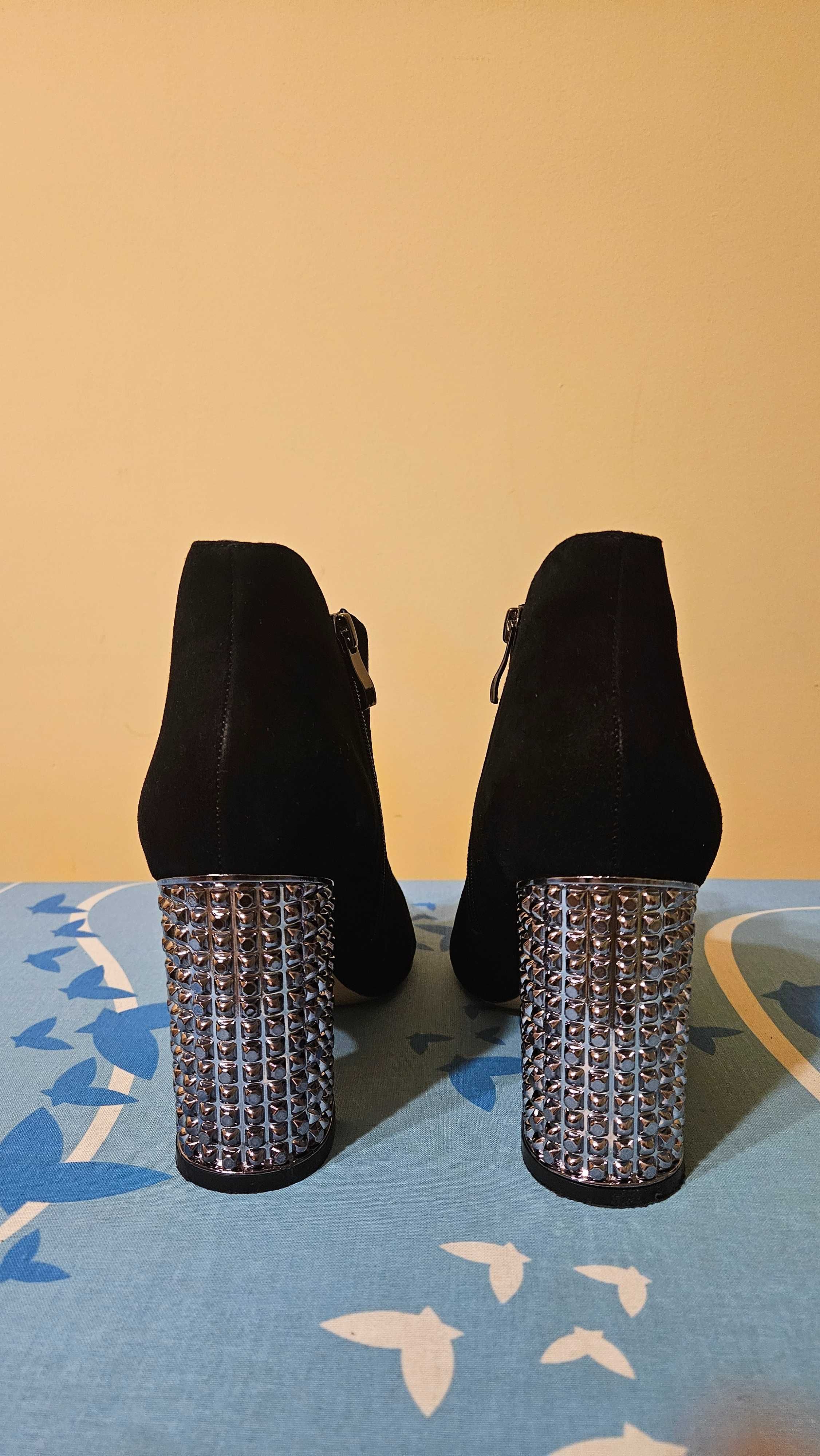 Botine elegante negre