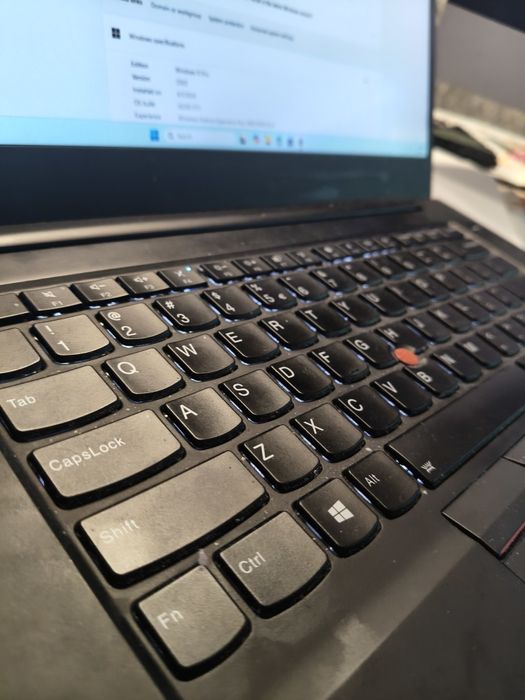 Laptop Lenovo Thinkpad P1 i7 gen9 32gb ram