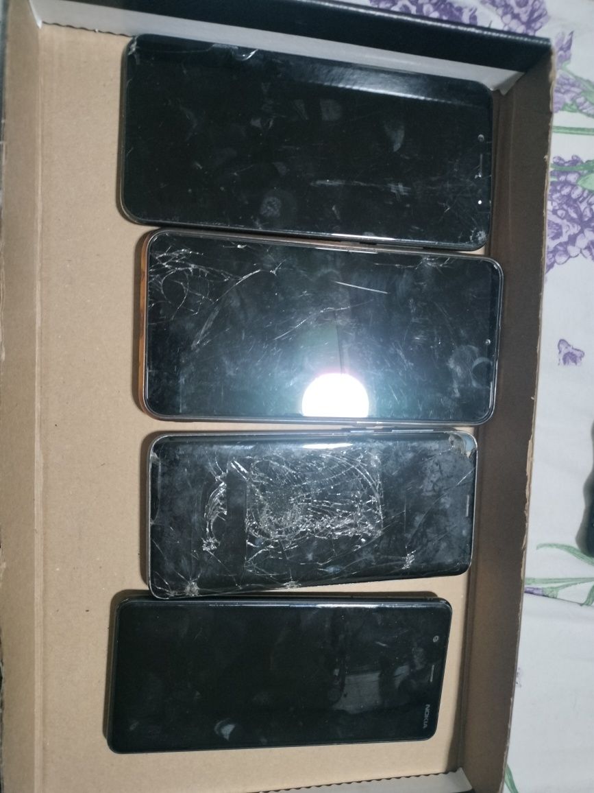 Telefoane de piese