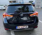 Toyota Auris Hybrid 1.8 2017 – 136 CP, consum mic, cutie automată