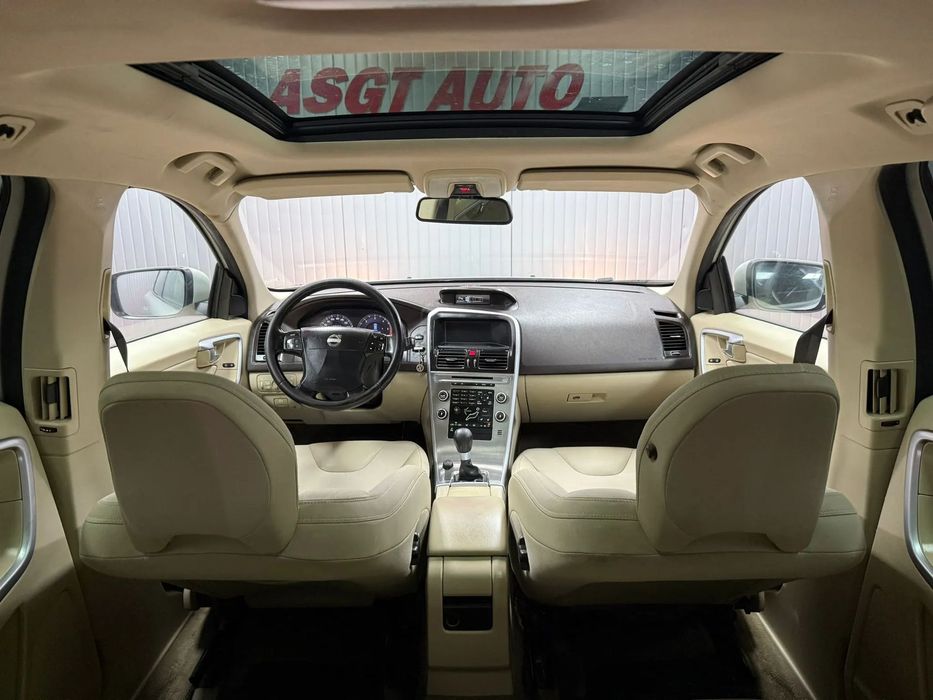 Volvo XC 60 2009,motor 2.4 diesel,163 cp, 4x4,LIVRARE GRATUITA,GARANTIE