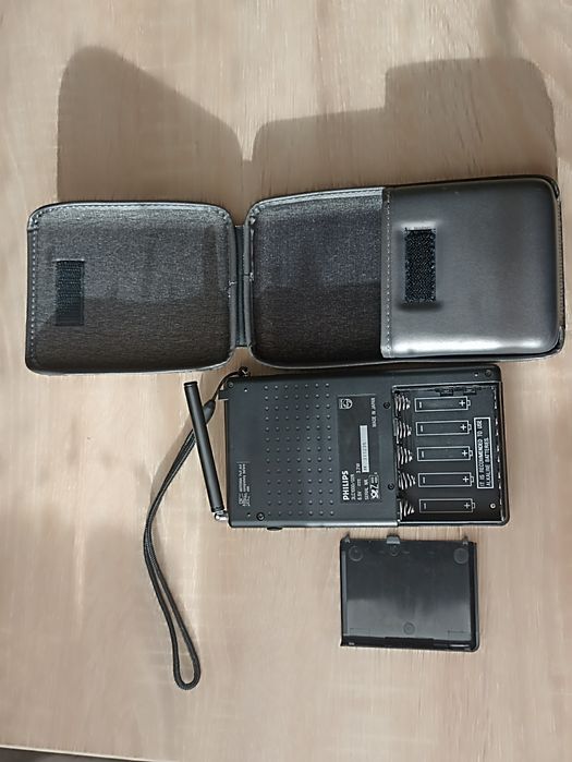 Mini tv Philips 3LC1000/02R de colectie vintage