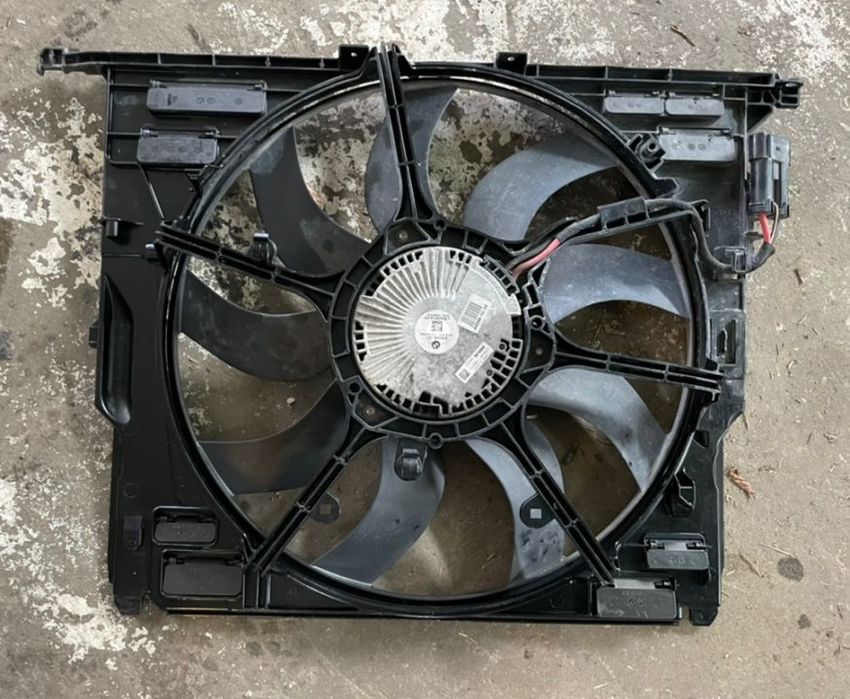 Electroventilator GMW bmw F01 F02 F10 740i 750xd 550xd 550i 750i 740xd 535xd Etc cod 7594611 putere 850W ventilator radiator apa