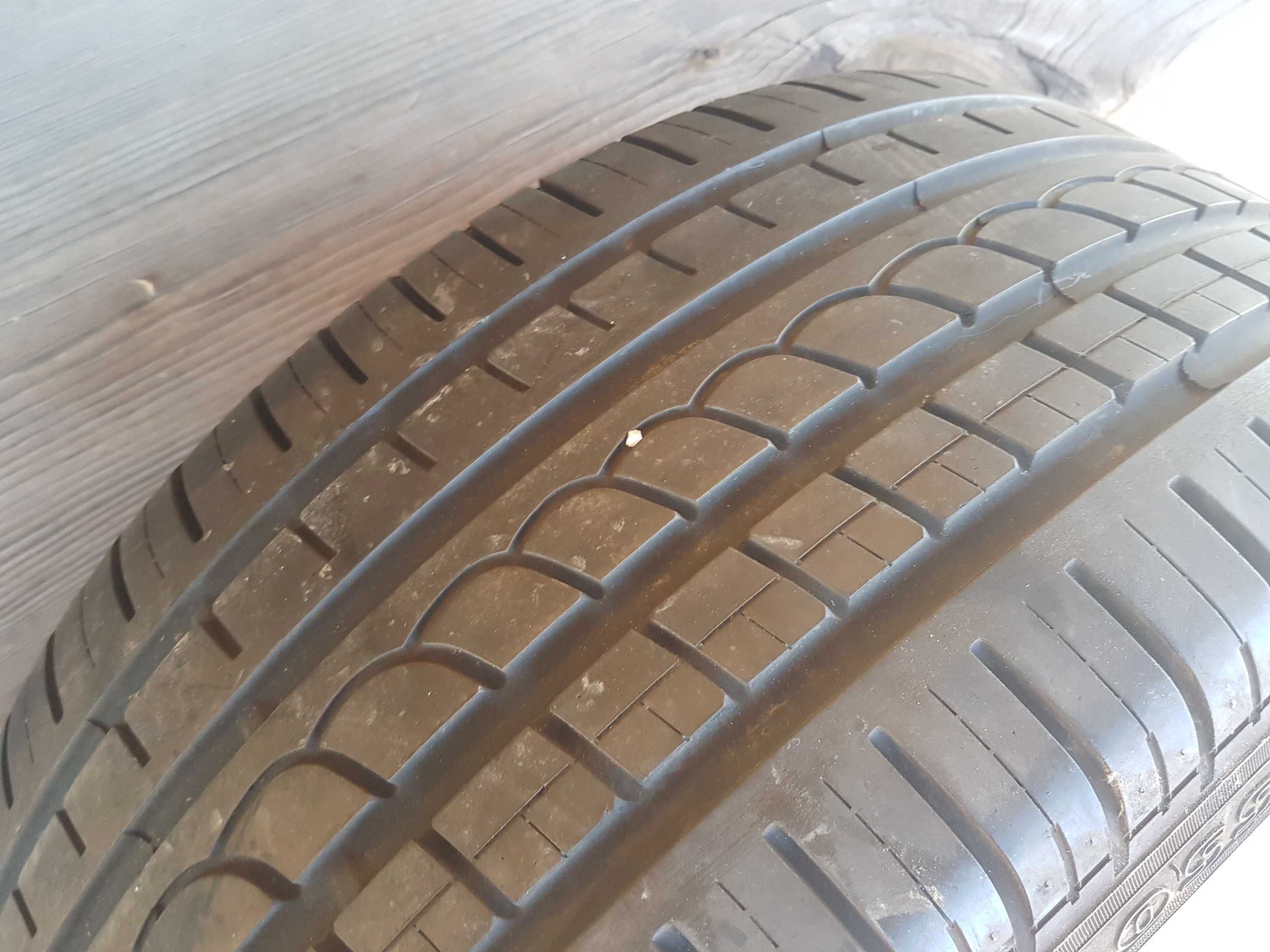 2 Pneuride vaară,  second hand Pirelli 255/40/ZR 19 - 100Y A6